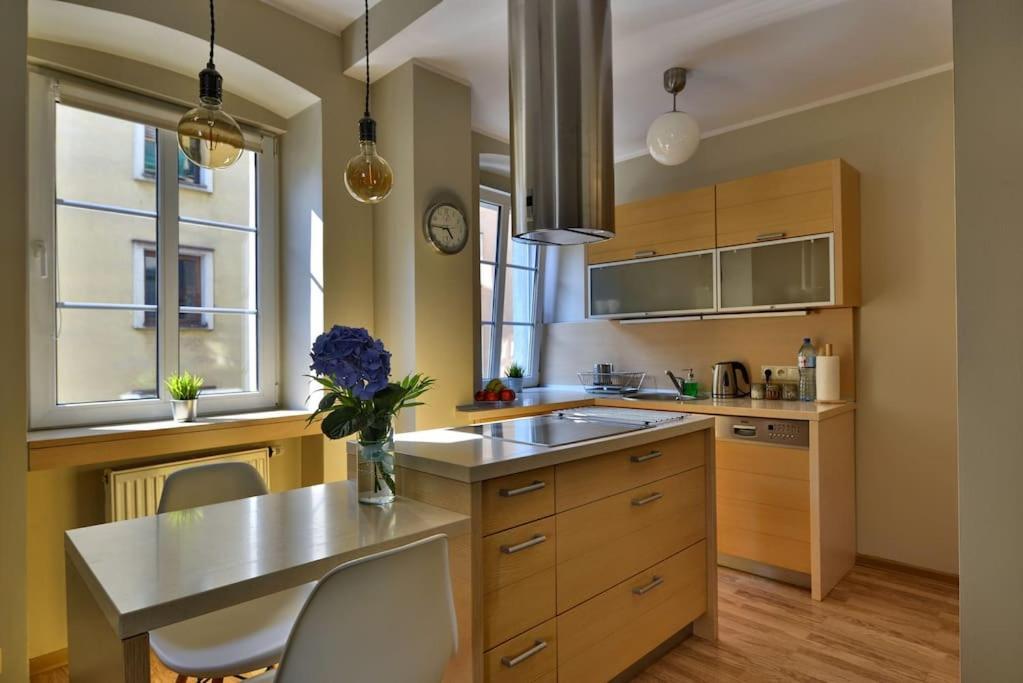 Apartamento Argentis Wiezienna Breslavia Exterior foto